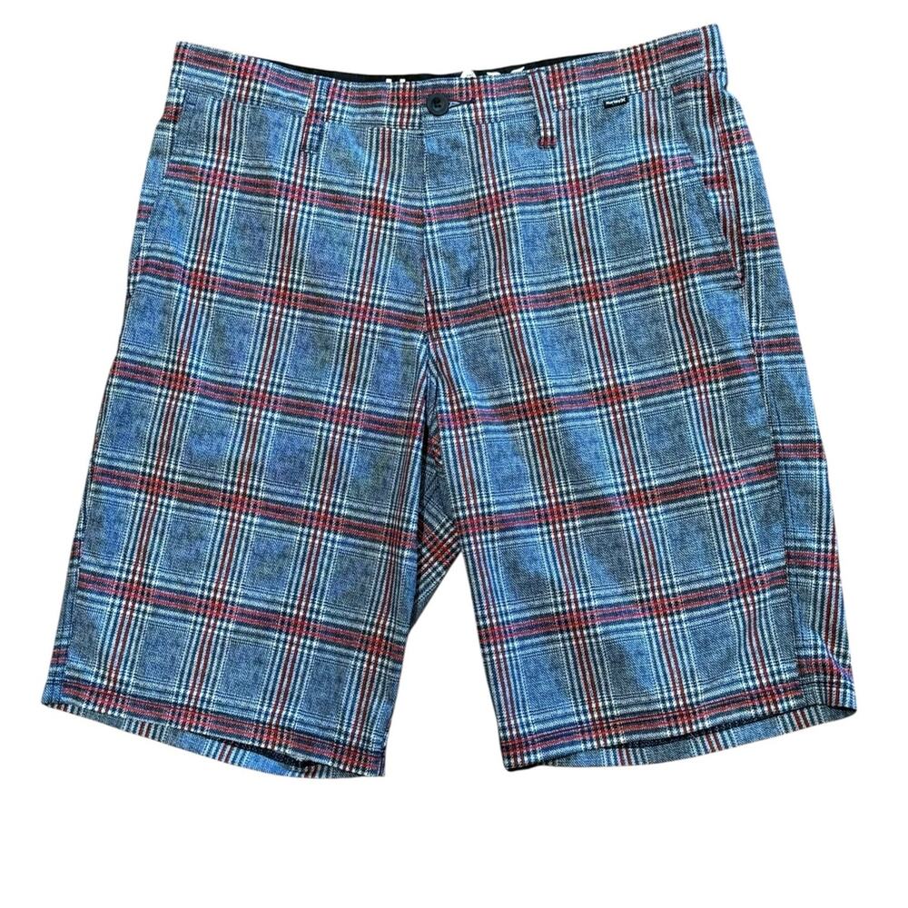 Hurley Phantom Men’s Size 32 x 10 Swim Trunks in a blue and Red Plaid Swimsuit